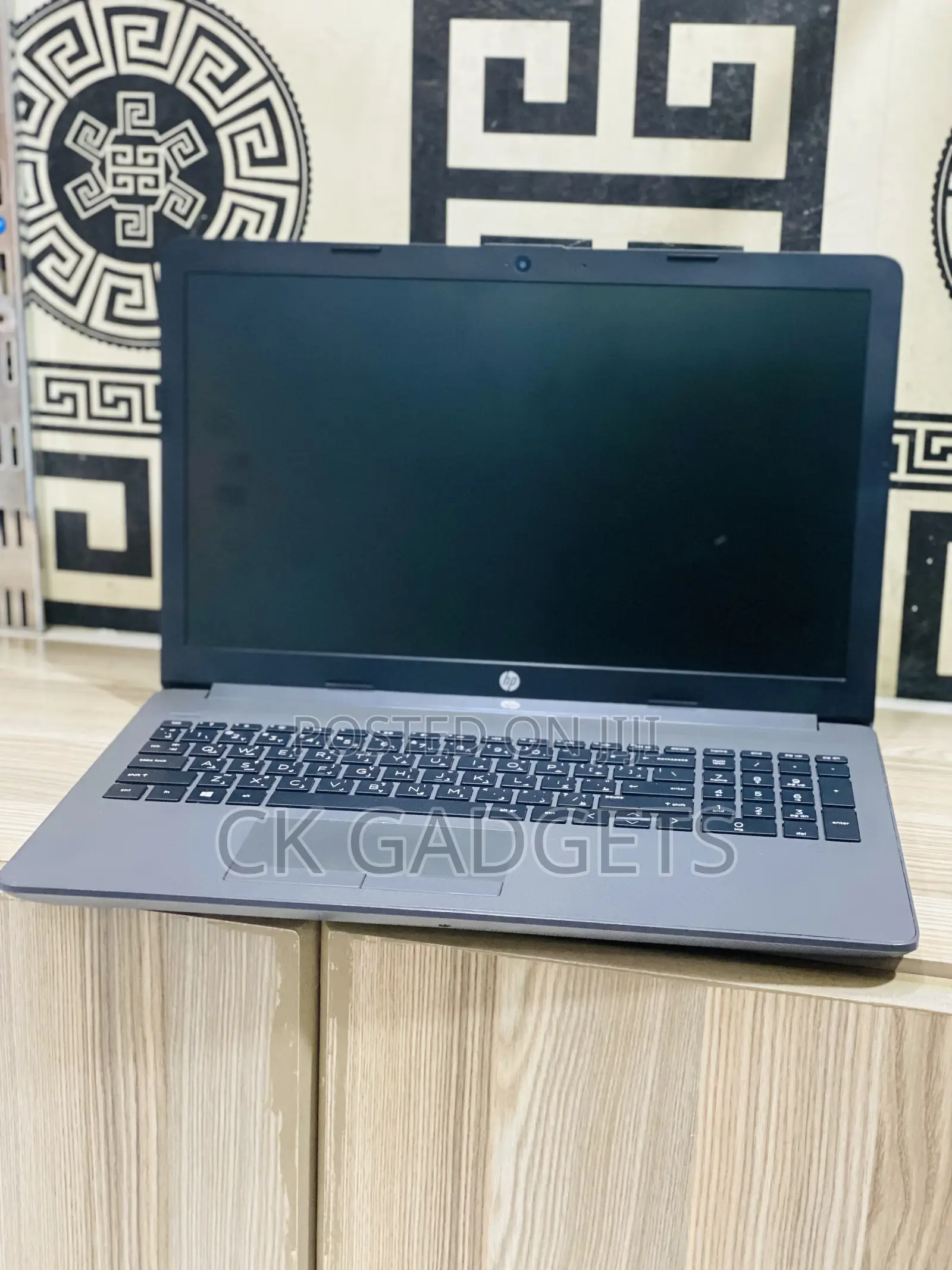 Laptop HP 250 G7 16GB Intel Core I7 HDD+SSD 500GB