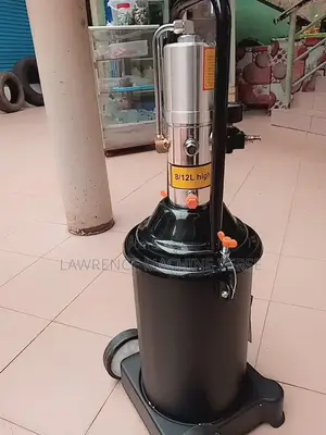 High Pressure Grease Injector 12L