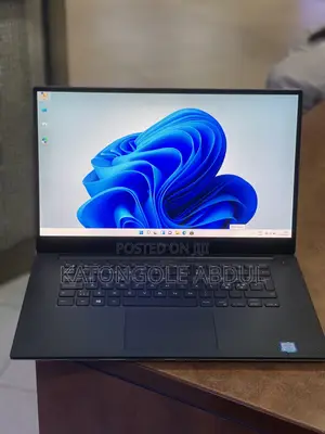 New Laptop Dell Precision 15 5540 16GB Intel Core I7 SSD 512GB