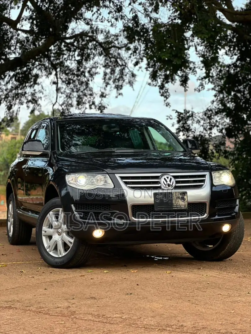 Volkswagen Touareg 2010 Black