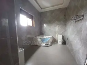 Furnished 6bdrm Mansion in Kisaasi Tarmacked, Nakawa for sale