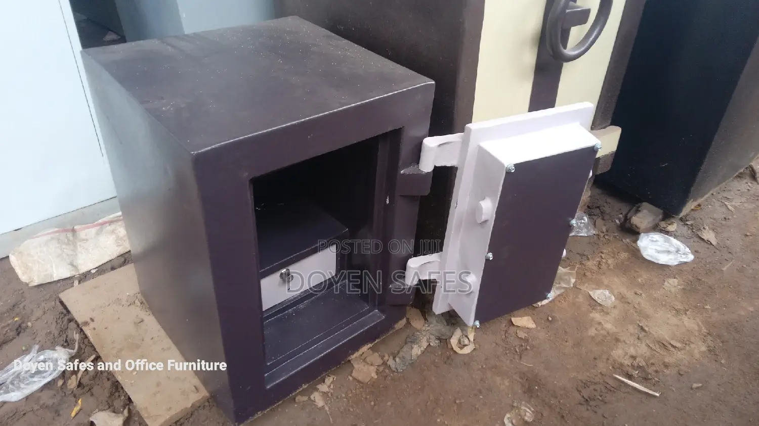 Pharmaceutical Safe Box 200kgs