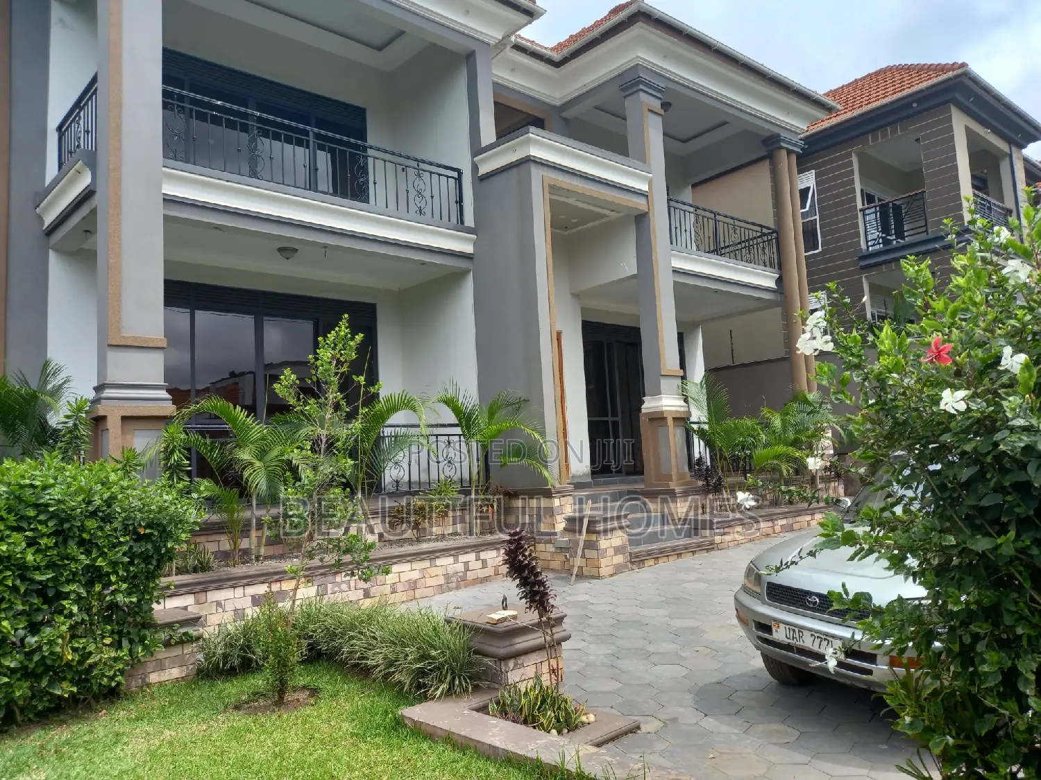 Furnished 6bdrm House in Kisaasi, Central Division for sale