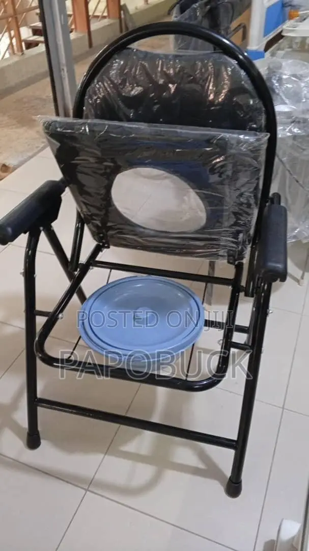 Strong Foldable Adult Potty Chair