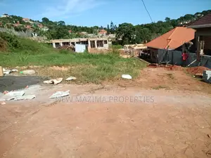20 Decimals on Forced Sale in Heart of Bwebajja Heights