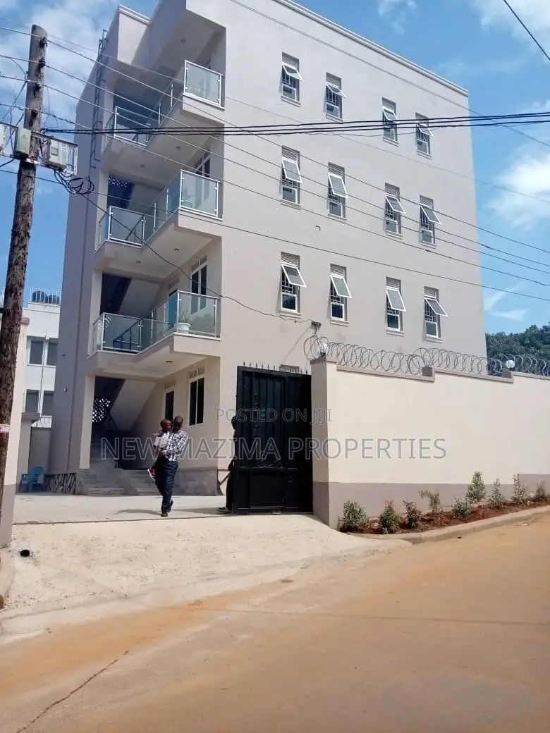2bdrm Block of Flats in Buziga Heights, Division A for rent