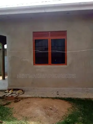 2bdrm Bungalow in Kawuku Ntebe Rd, Division A for sale