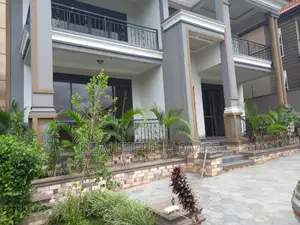 Furnished 6bdrm House in Kisaasi, Nakawa for sale