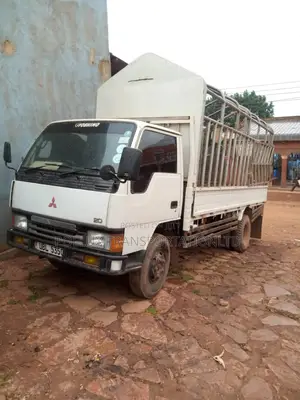 5 Tonnes Trucks for Hire