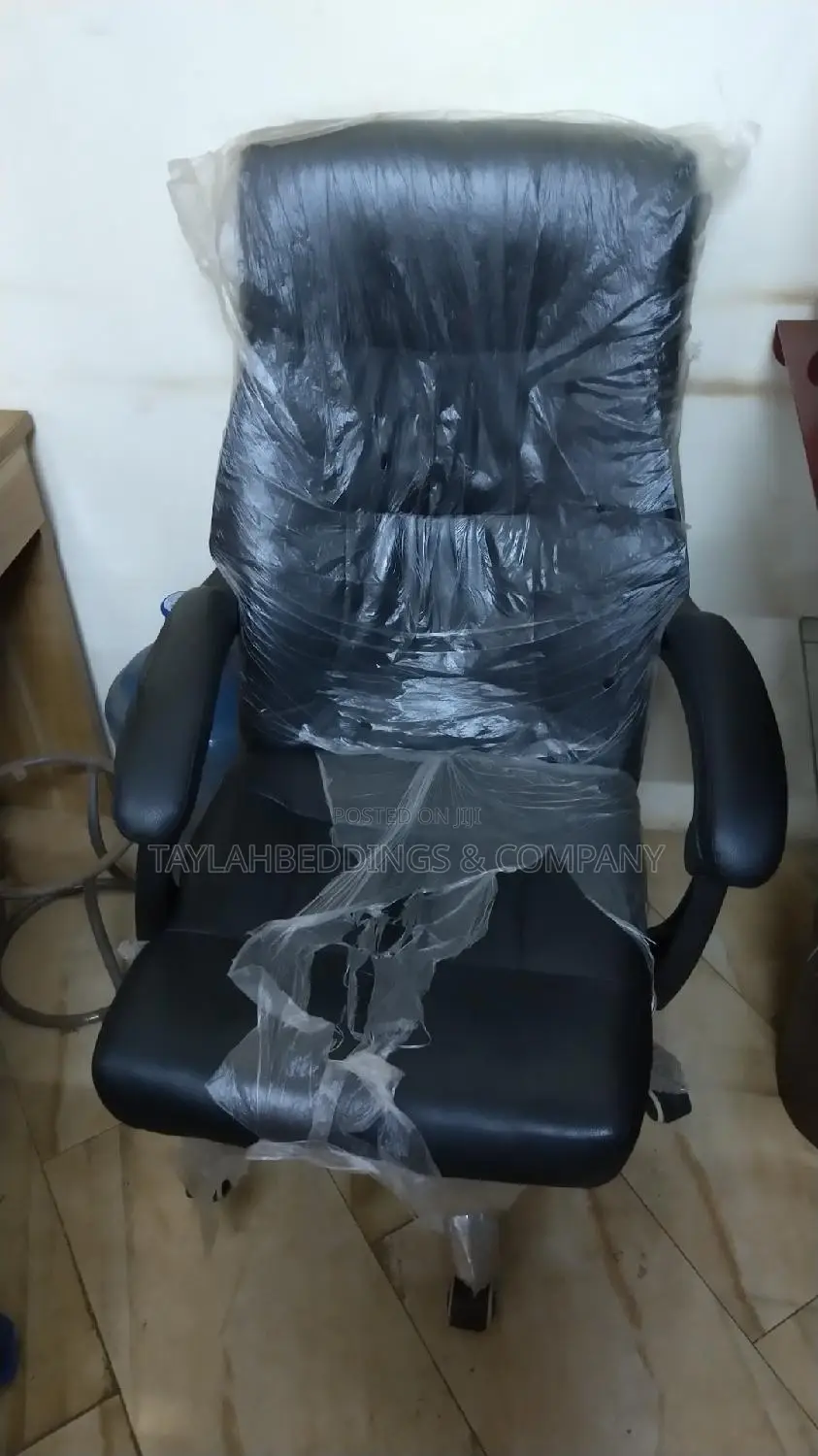 High Living High Back Executive/Boss Revolving Chair