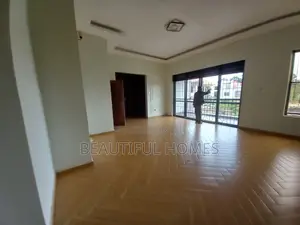 Furnished 6bdrm Duplex in Kisaasi, Nakawa for sale
