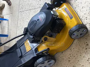 Phoceene Lawn Mower (Pushable Mower)