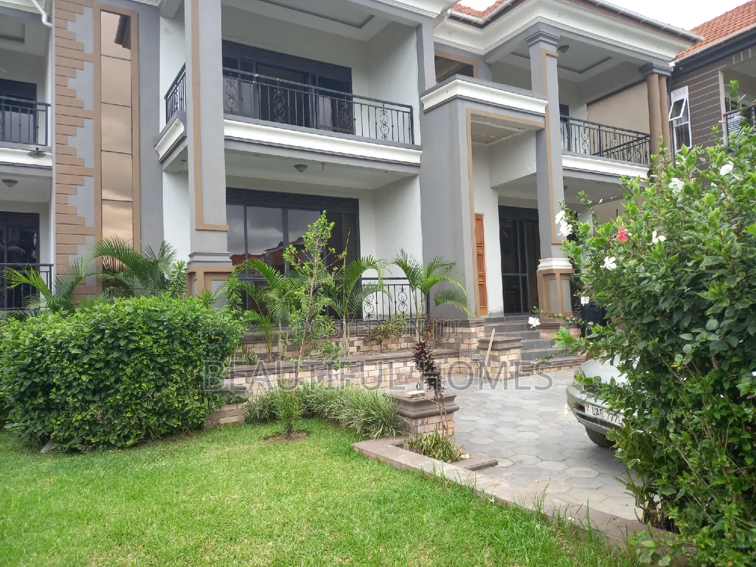 Furnished 6bdrm Duplex in Kisaasi, Nakawa for sale