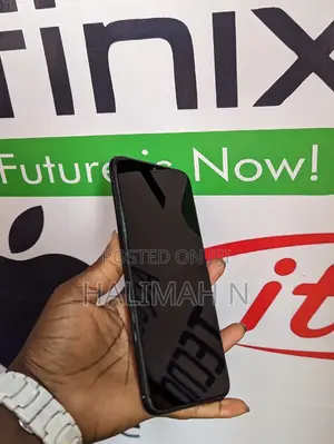 Infinix Hot 8 32 GB Black