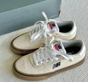 New Balance 232