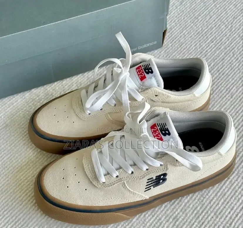 New Balance 232