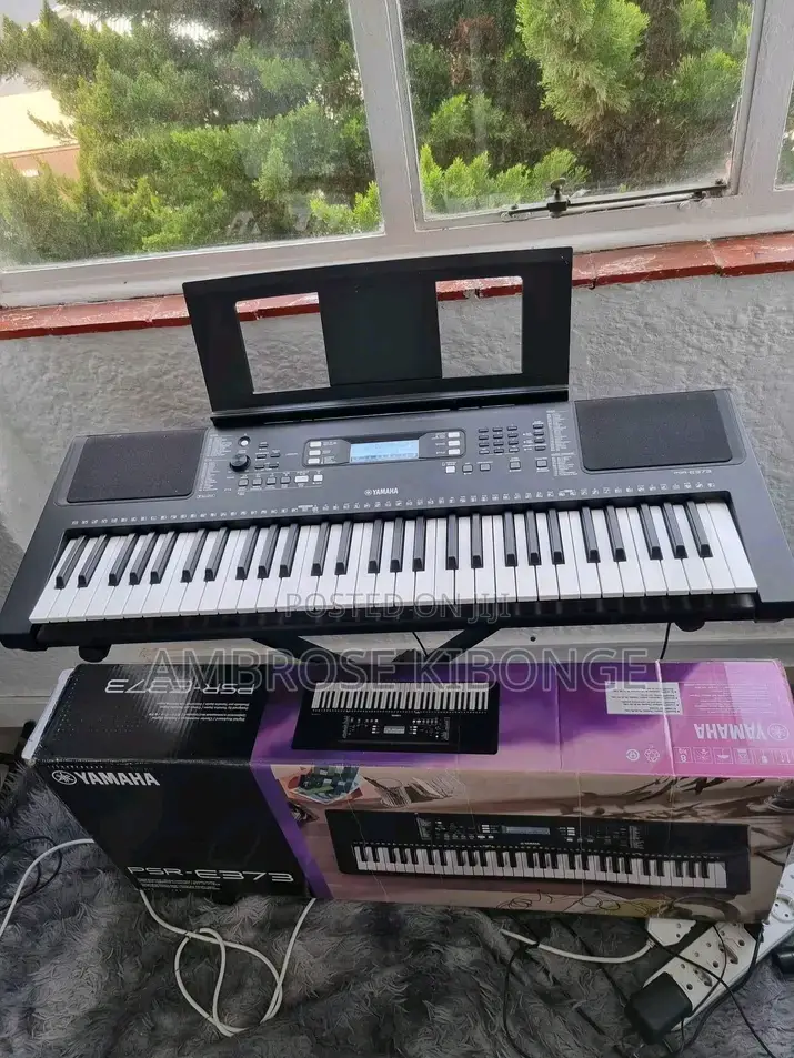 Genuine Original Yamaha PSR-E373 Portable Keyboard.