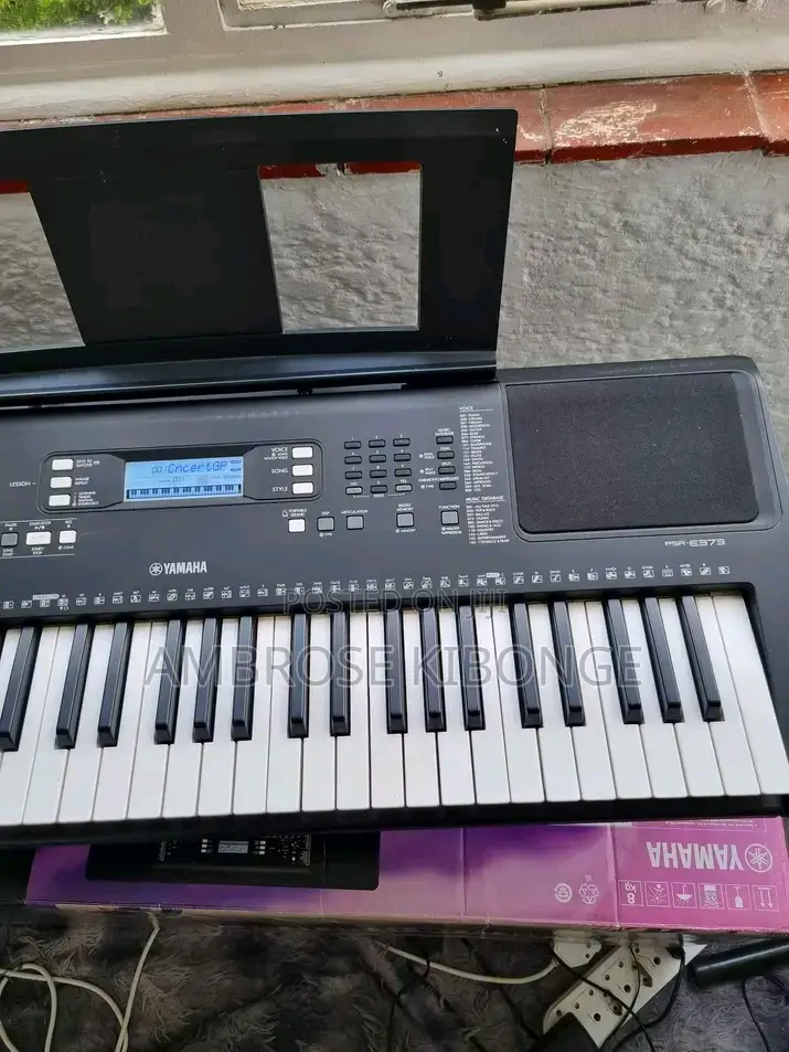 Genuine Original Yamaha PSR-E373 Portable Keyboard.