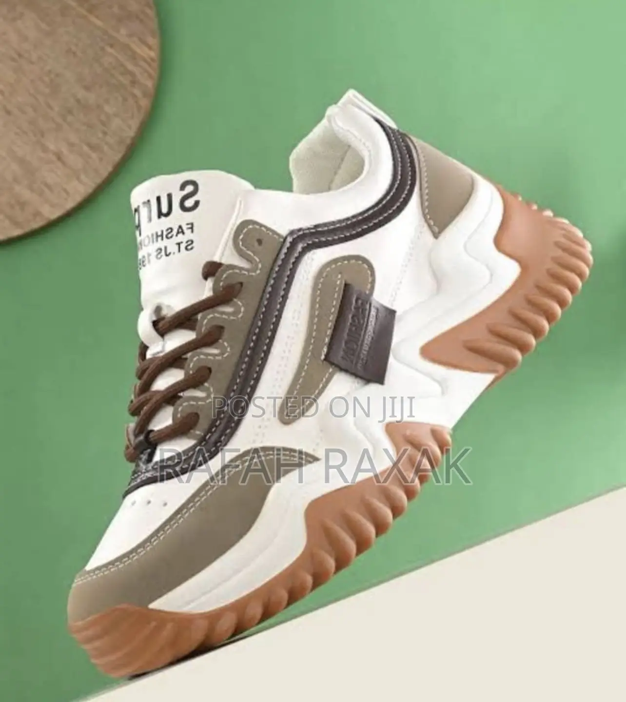 Ladies Classic Ladies Brown Surp Sneakers