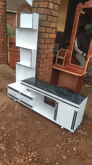 Tv Stand/Tv Stand/Tv Stand White and Black Available