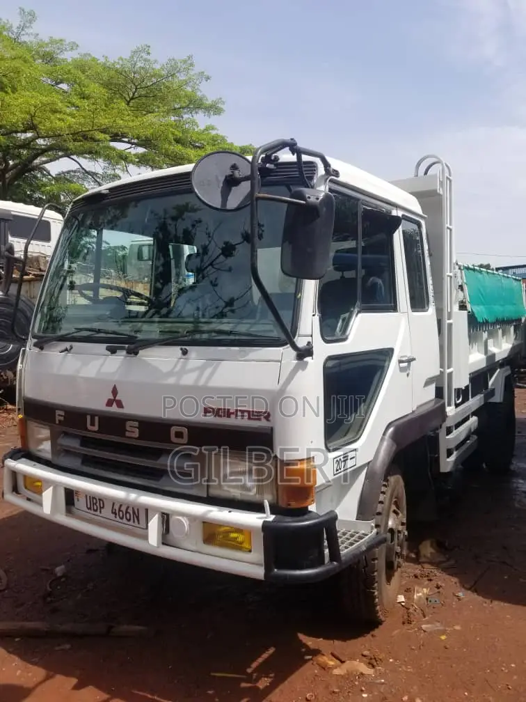 Fuse Fighter Dumper - Slightly Used in Uganda