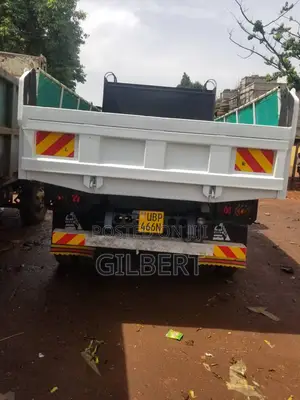 Fuse Fighter Dumper - Slightly Used in Uganda