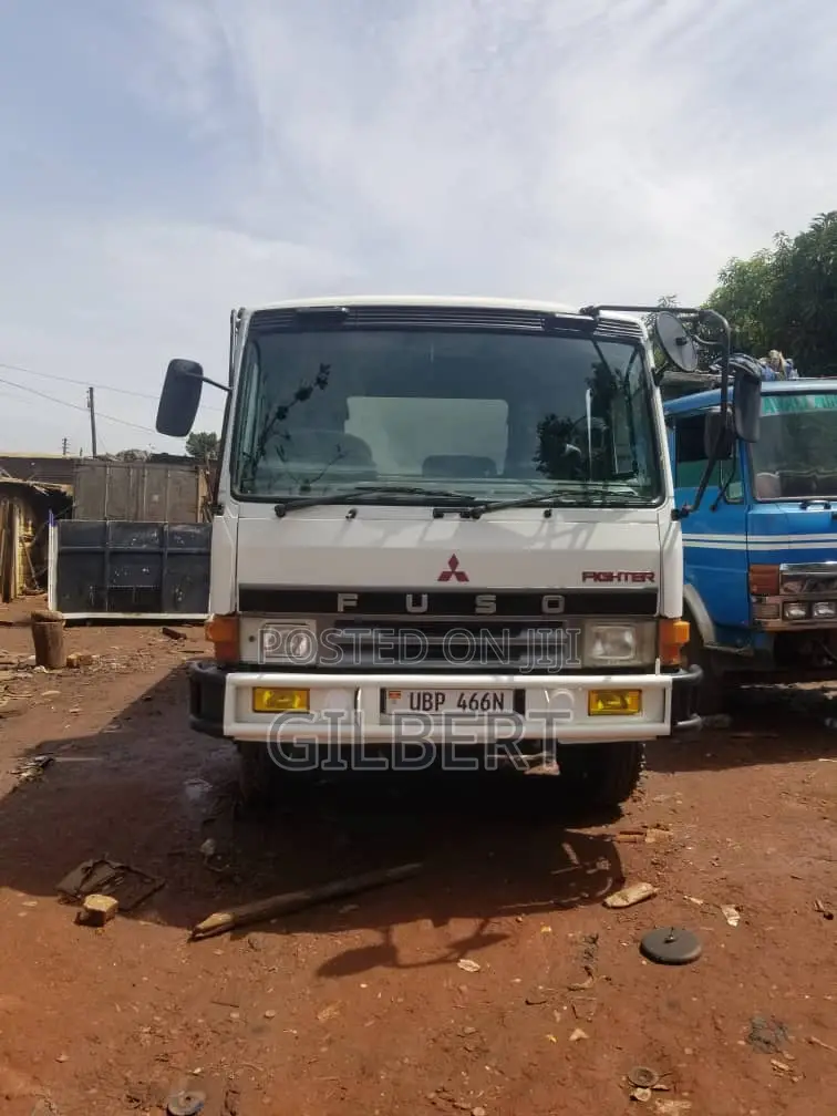 Fuse Fighter Dumper - Slightly Used in Uganda