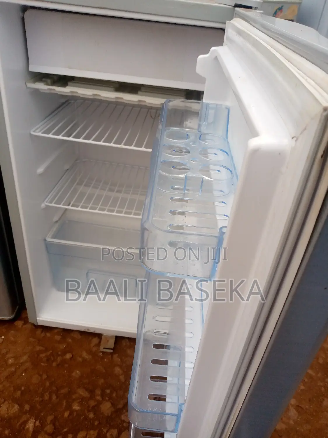 Fridge/Quality Used ADH Fridges/Single Door