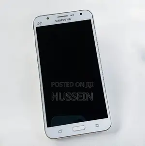 Samsung Galaxy J7 16 GB White