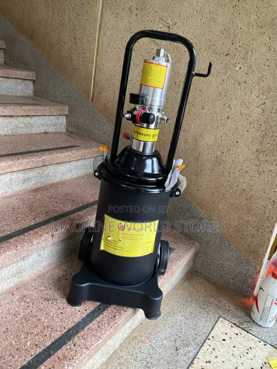 High Pressure Grease Injector 12L