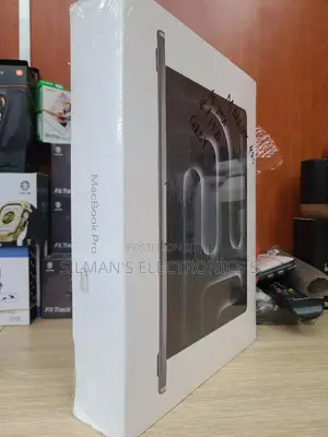 New Laptop Apple MacBook Pro 2023 M3 14-Inch 8GB Apple M3 SSD 1T