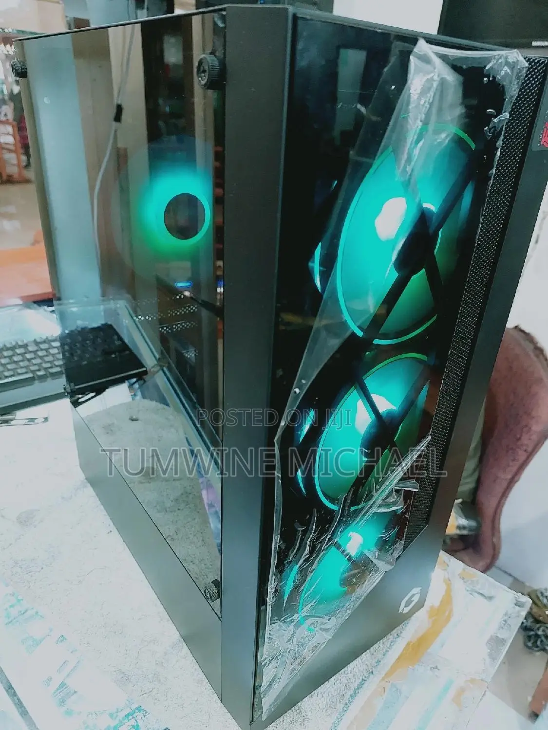 New Desktop Computer Asus ROG STRIX GD30CI 32GB Intel Core I7 SSD 1T