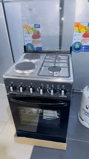 GLOBALSTAR 2 + 2 Automatic Cookers \\ 50cm × 50cm \\ Black