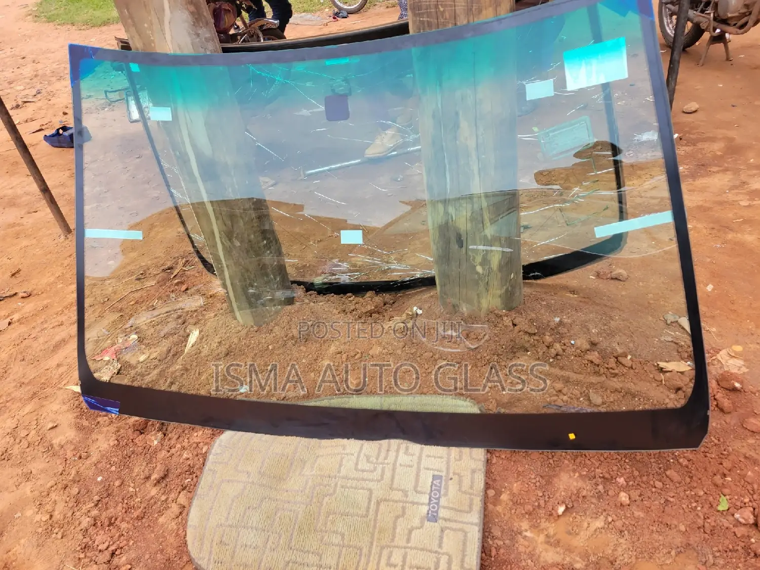 Windscreen Glass Repair Shop