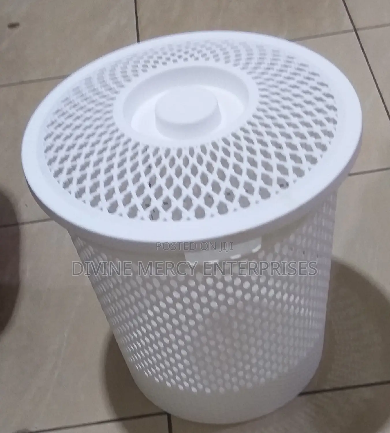 Vip Laundry Basket With Lid