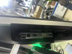 22.5 Inches Dell Flat Monitor