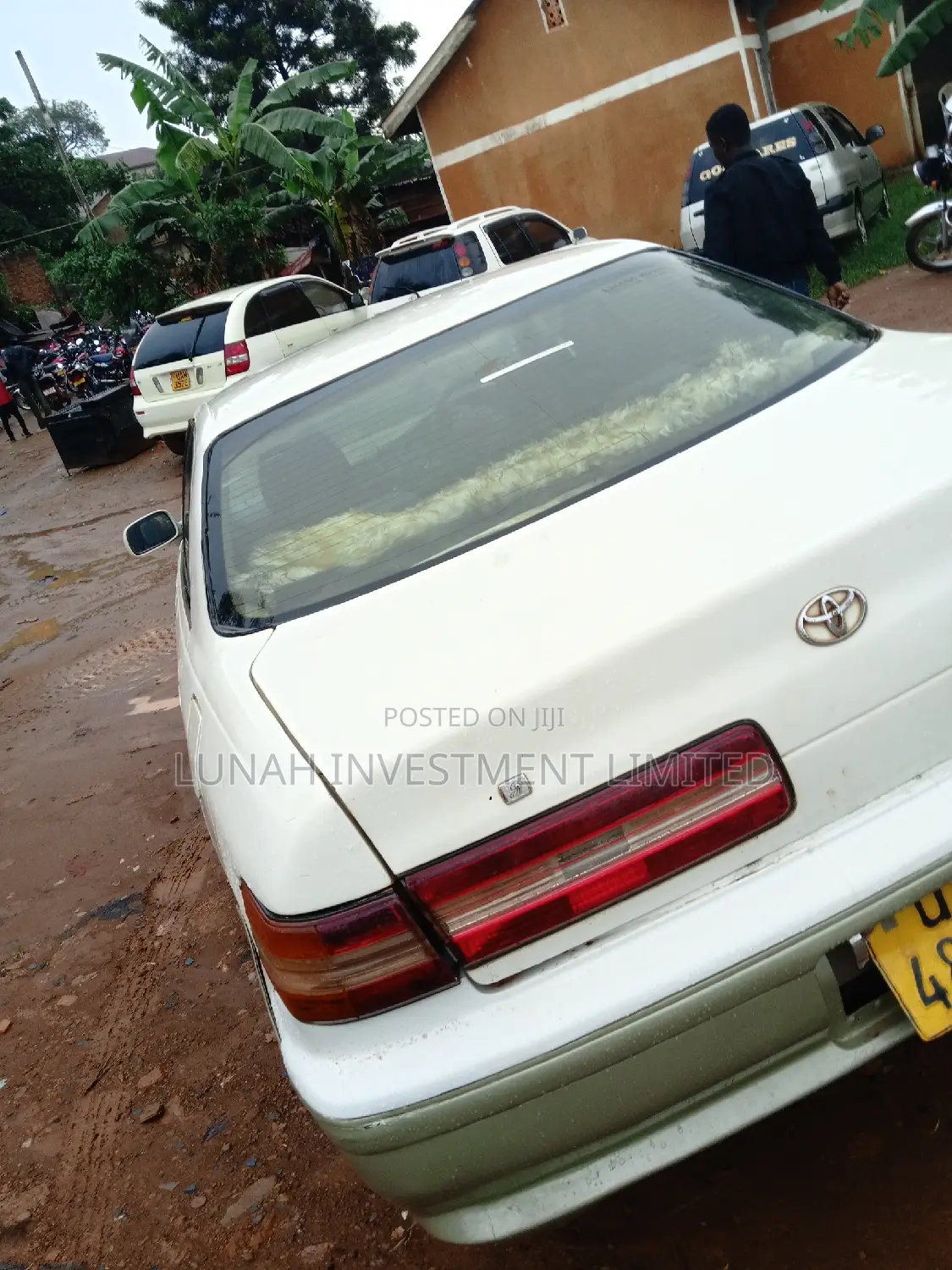 Toyota Mark II 2001 White