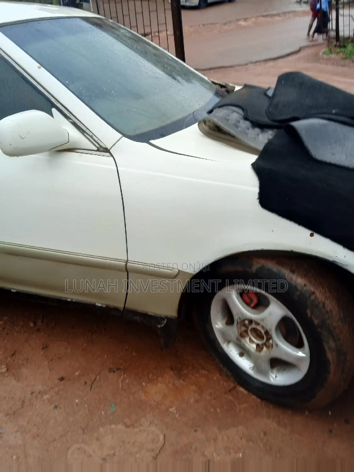 Toyota Mark II 2001 White