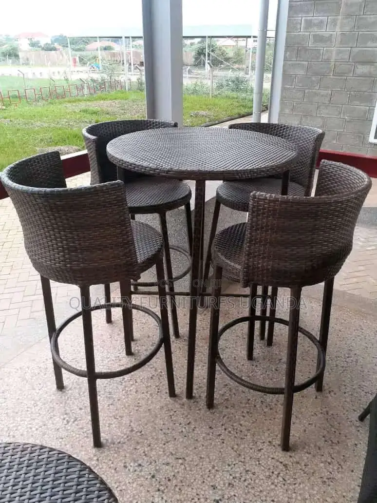 4 Seater Rattan Dinning Table