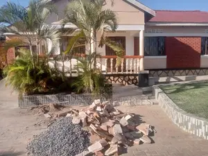 3bdrm Bungalow in Fs Properties Ltd, Central Division for rent
