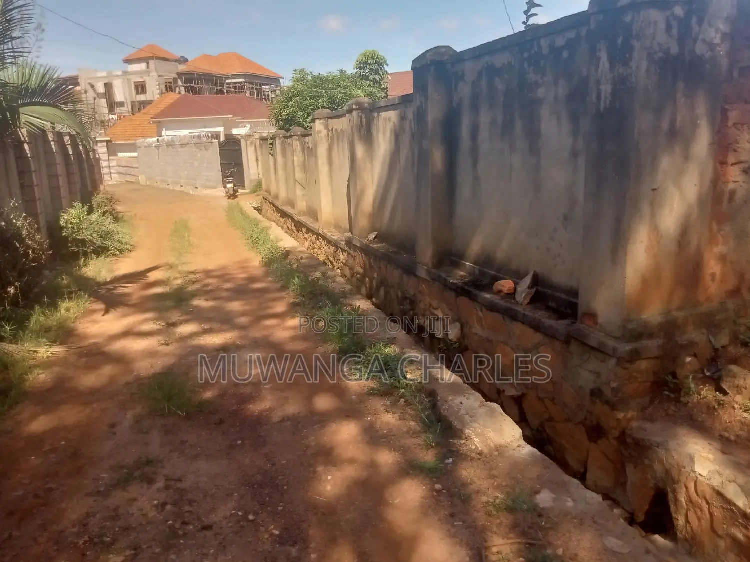 Plot Available for Sale in Kungu
