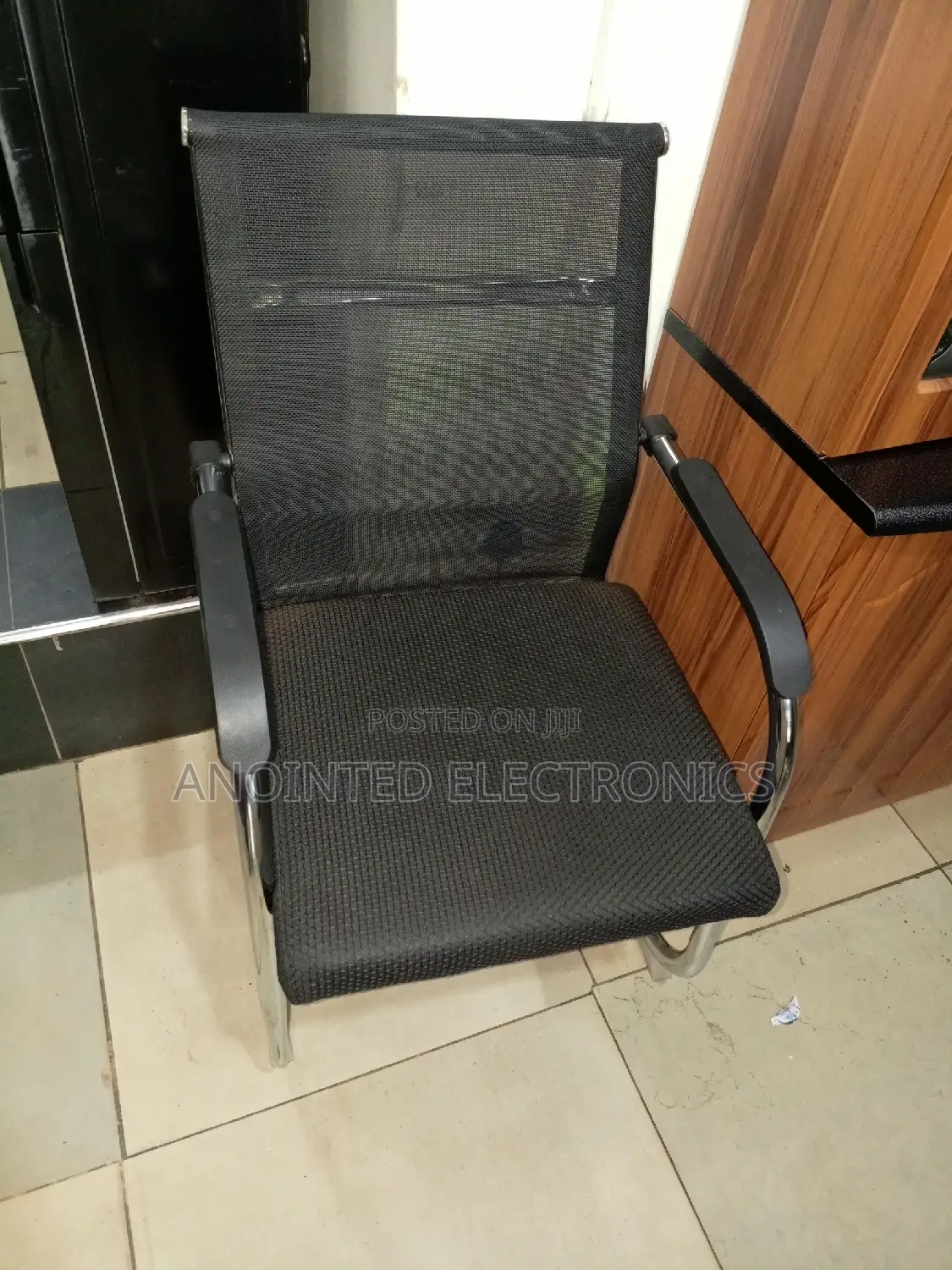 Office Chairs Black Very Strong