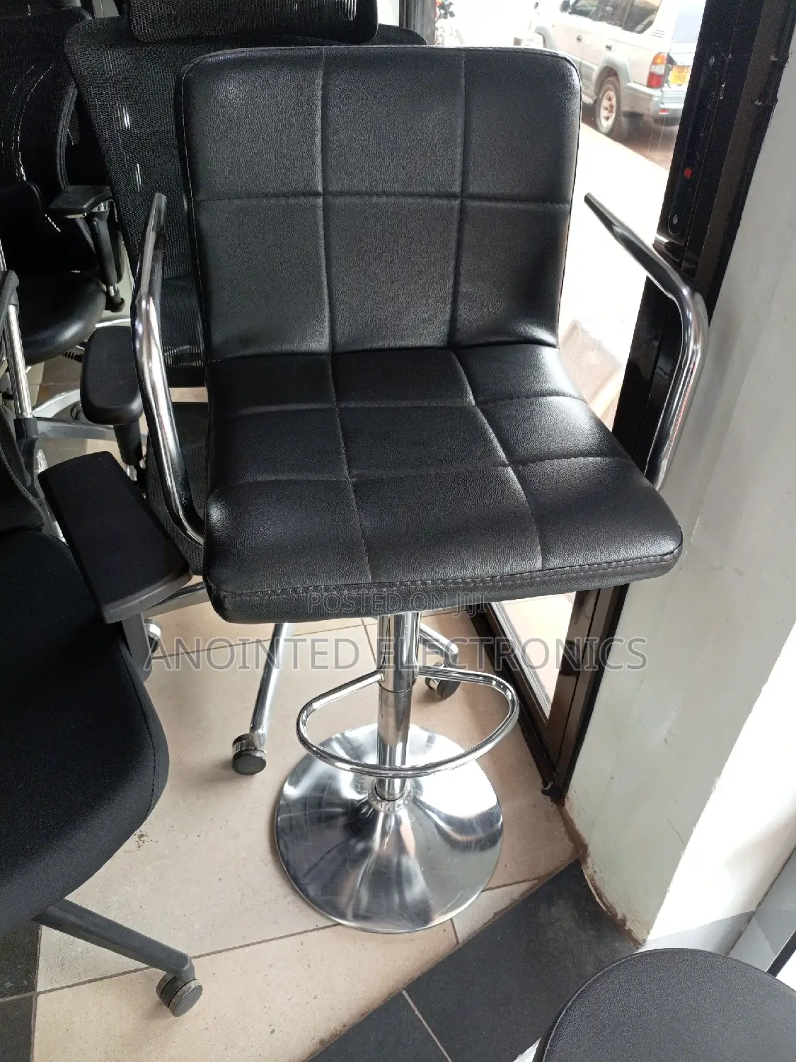 Bar Stools or Counter Chair