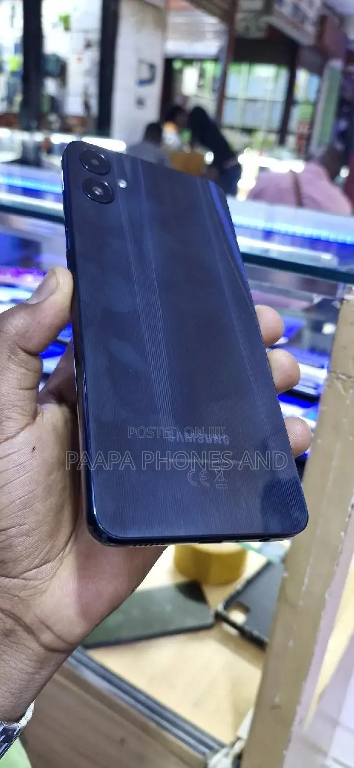 Samsung Galaxy A05 64 GB Black