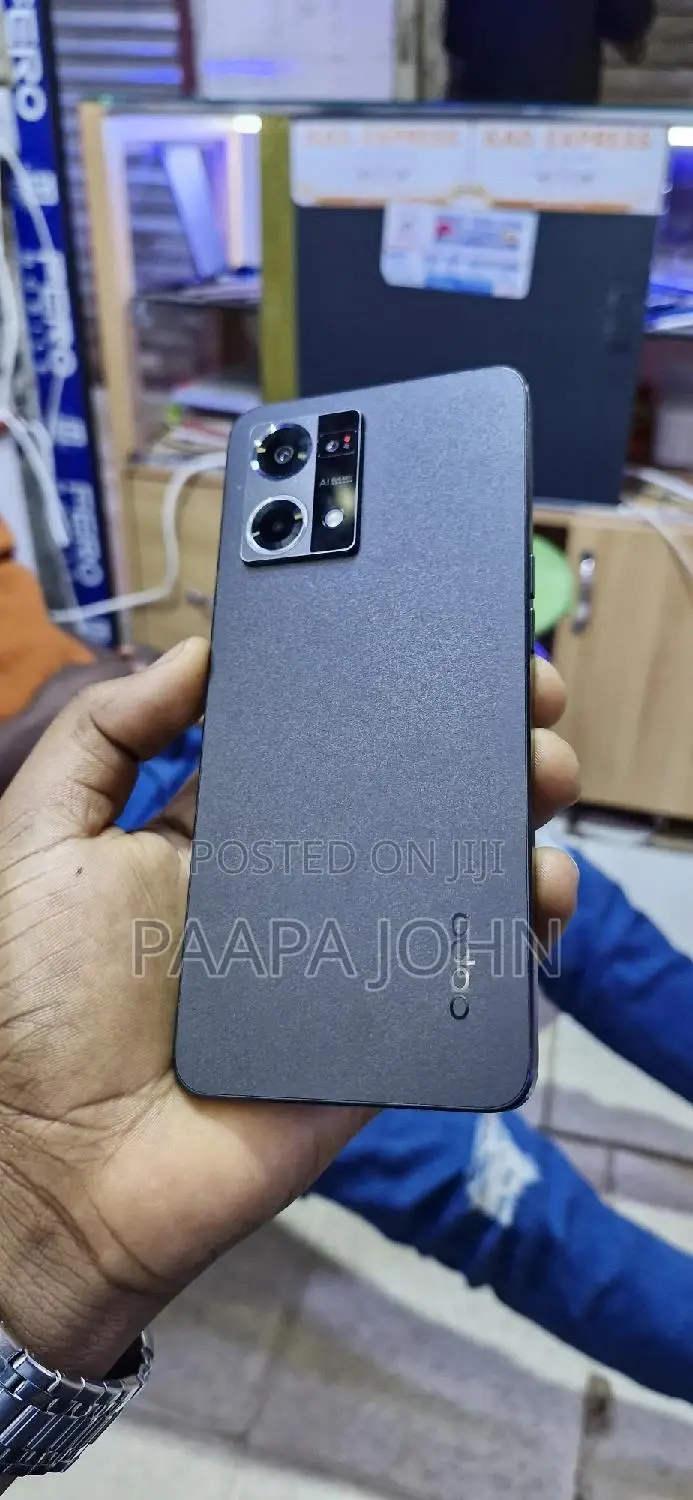 Oppo Reno7 256 GB Black
