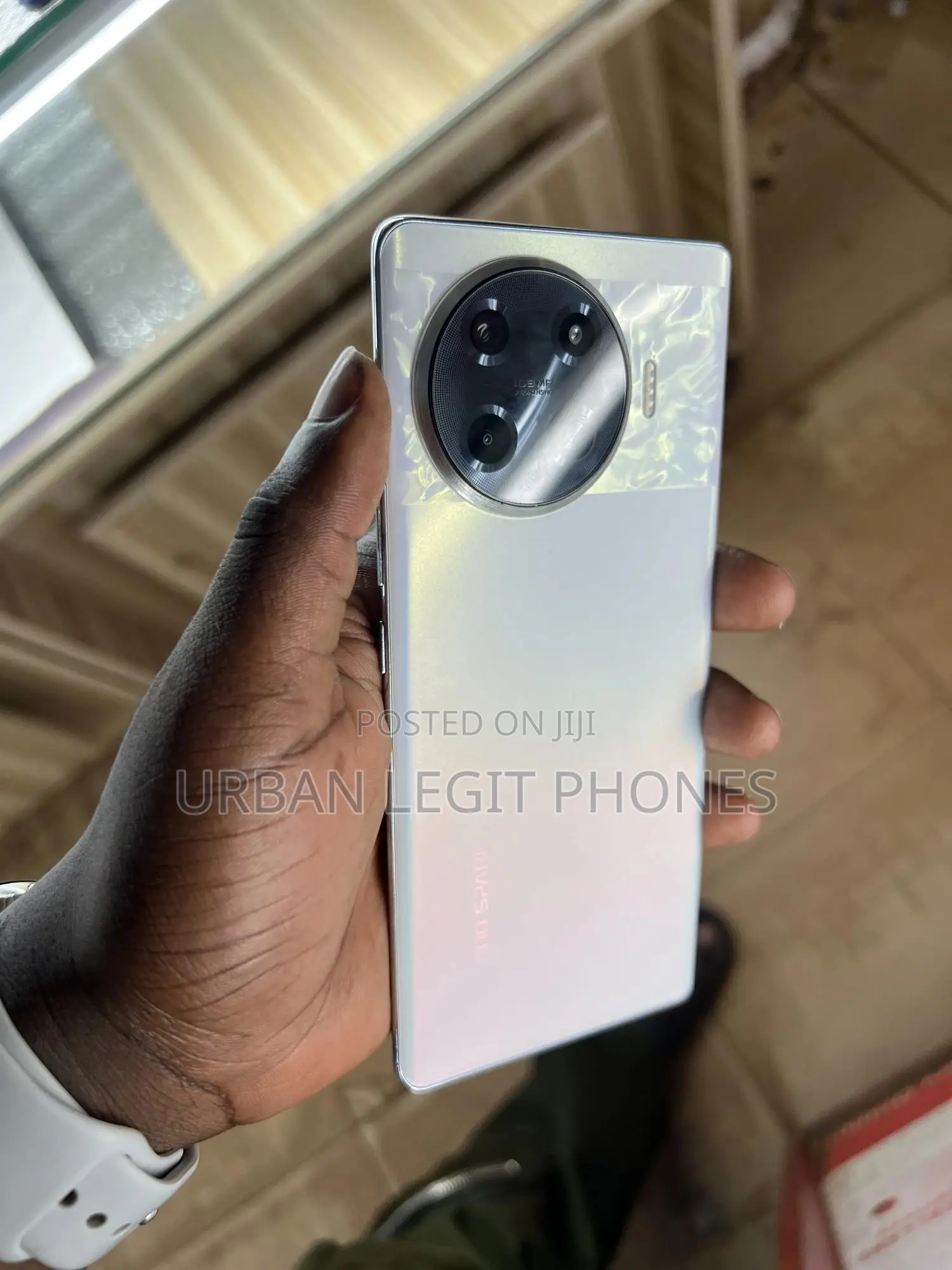 Tecno Spark 20 Pro Plus 256 GB White
