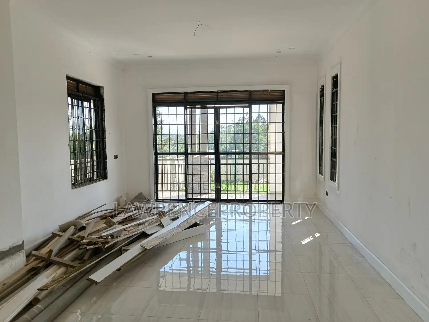 4bdrm House in Sonde, Goma for sale
