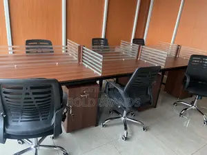 Workstations Six Seater