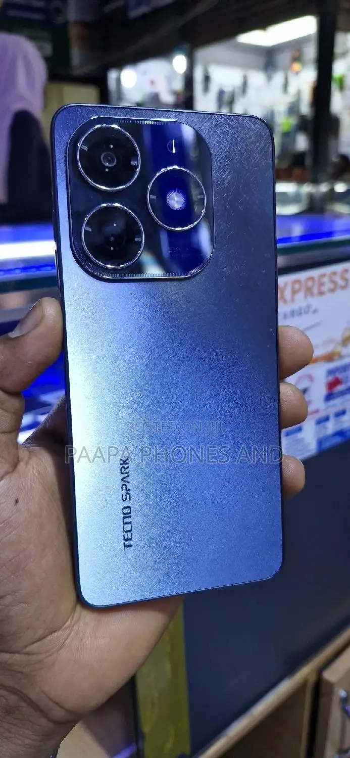Tecno Spark 20 128 GB Black