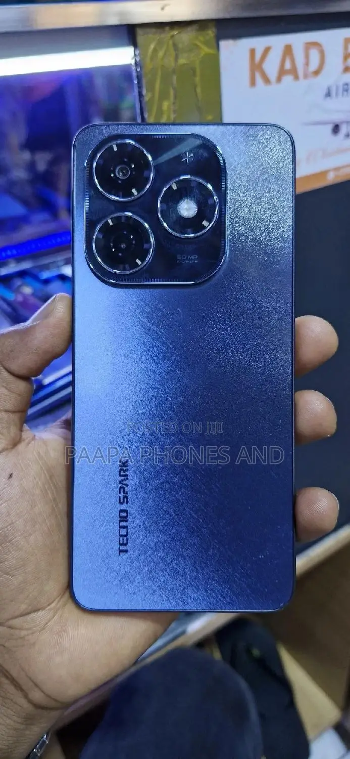 Tecno Spark 20 128 GB Black
